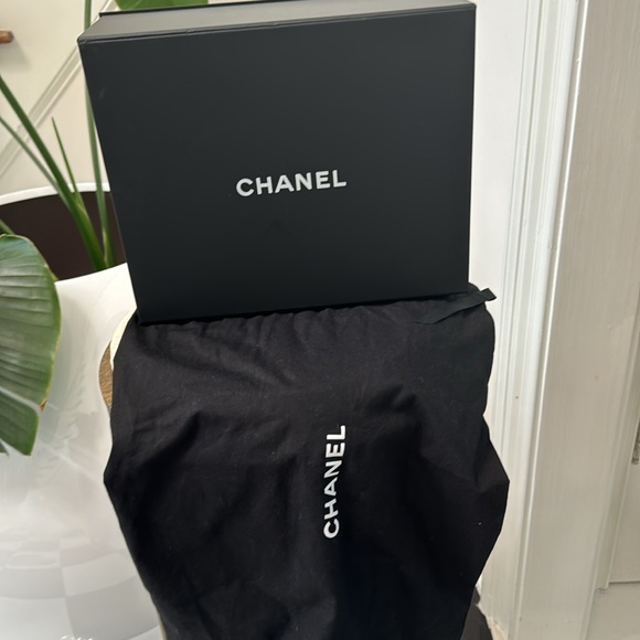 Pink Chanel Caviar Quilted MediumDouble Flap. / Light Pink. 🔥🔥FIRM PRICE - Picture 5 of 7